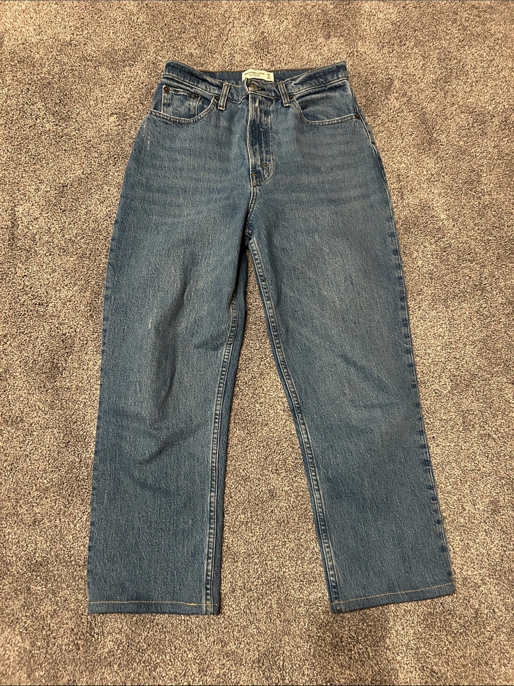 Abercrombie & Fitch Curve Love Straight Jeans - Medium Blue